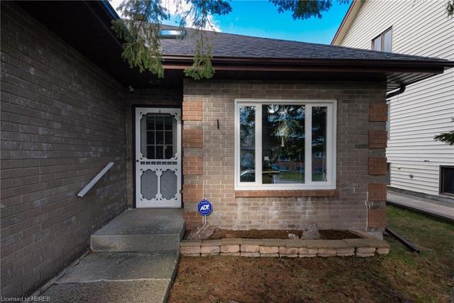 280 Labreche Drive, House semidetached with 2 bedrooms, 1 bathrooms and 3 parking in North Bay ON | Image 12