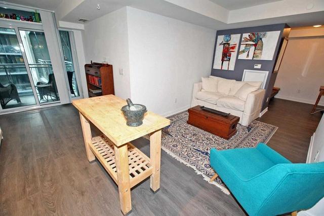 1235 - 525 Adelaide St W, Condo with 1 bedrooms, 1 bathrooms and 1 parking in Toronto ON | Image 8