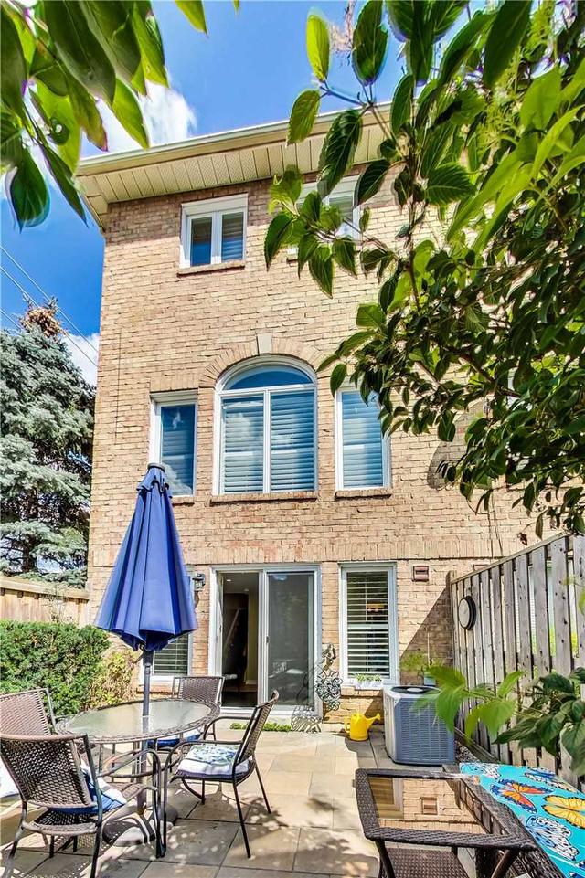 70 Superior Creek Lane, Townhouse with 2 bedrooms, 2 bathrooms and 2 parking in Toronto ON | Image 10