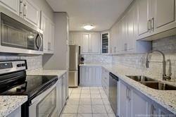 603 - 40 Panorama Crt, Condo with 3 bedrooms, 2 bathrooms and 1 parking in Toronto ON | Image 11