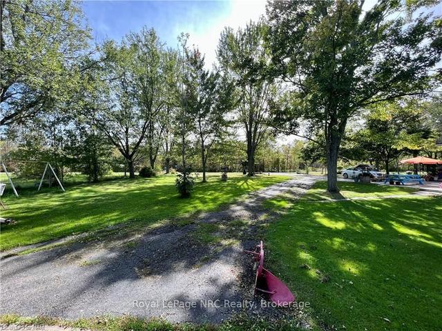 8845 Lyons Creek Rd, House detached with 2 bedrooms, 2 bathrooms and 22 parking in Niagara Falls ON | Image 27