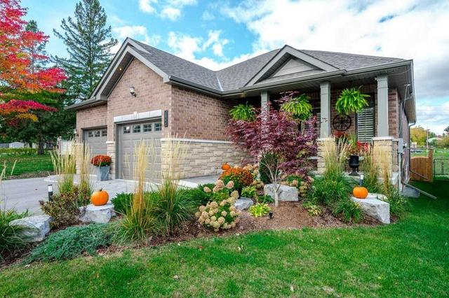 1540 Cahill Dr, House detached with 2 bedrooms, 3 bathrooms and 6 parking in Peterborough ON | Image 12