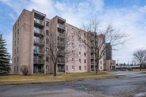 408 - 17 Eldon Hall Pl, Condo with 2 bedrooms, 1 bathrooms and 1 parking in Kingston ON | Card Image