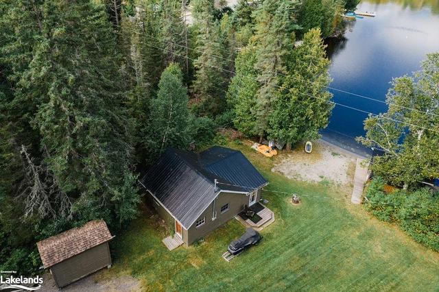 5732 Highway 11 N, House detached with 6 bedrooms, 3 bathrooms and 6 parking in Temagami ON | Image 37