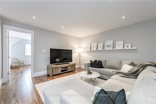 189 Locke St N, House detached with 4 bedrooms, 5 bathrooms and 3 parking in Hamilton ON | Image 18