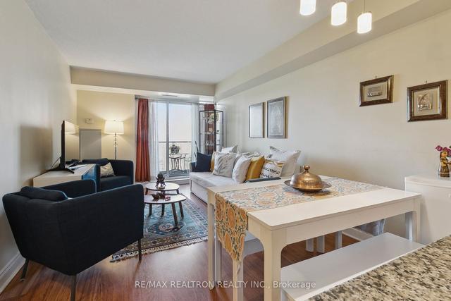 406 - 7 North Park Rd, Condo with 1 bedrooms, 1 bathrooms and 1 parking in Vaughan ON | Image 6