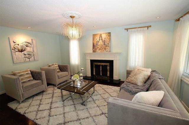 32 Lady Lynn Cres, House detached with 5 bedrooms, 5 bathrooms and 4 parking in Richmond Hill ON | Image 27