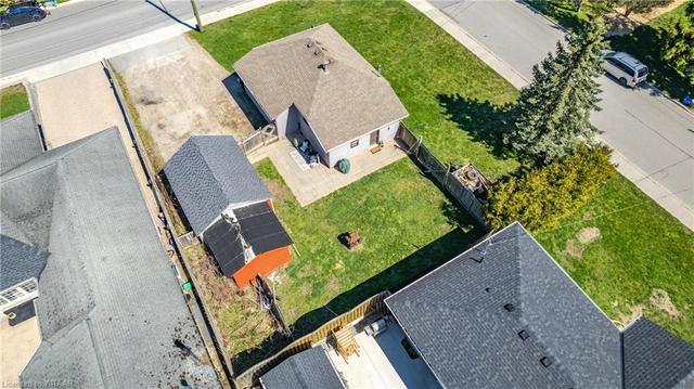 165 North Town Line W, House detached with 3 bedrooms, 1 bathrooms and 8 parking in Ingersoll ON | Image 29