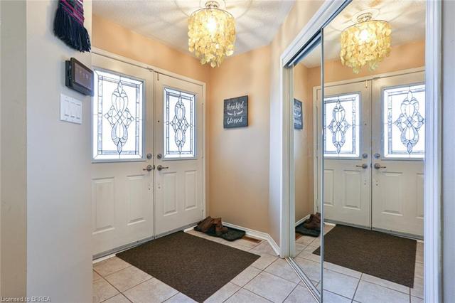 3295 Raindance Crescent, House semidetached with 3 bedrooms, 2 bathrooms and 3 parking in Mississauga ON | Image 4