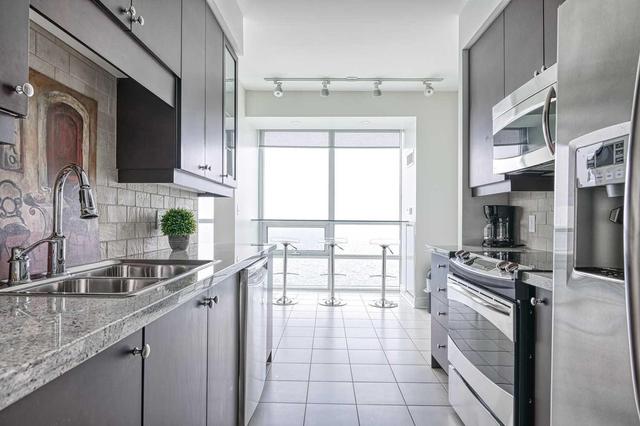 1502 - 1900 Lake Shore Blvd W, Condo with 2 bedrooms, 2 bathrooms and 1 parking in Toronto ON | Image 6