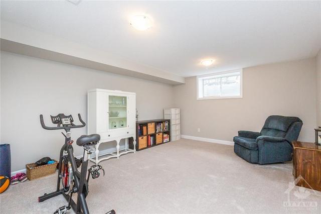 152 Gardenpost Terrace, Townhouse with 3 bedrooms, 3 bathrooms and 3 parking in Ottawa ON | Image 26