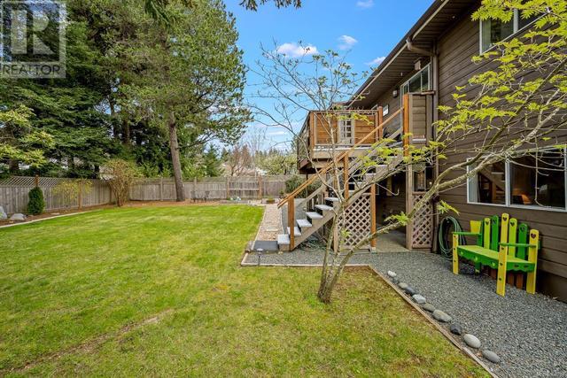 1480 Skeena Dr, House detached with 4 bedrooms, 3 bathrooms and 6 parking in Comox BC | Image 6