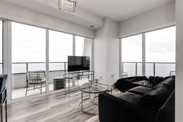 6307 - 30 Shore Breeze Dr, Condo with 2 bedrooms, 2 bathrooms and 1 parking in Toronto ON | Image 2