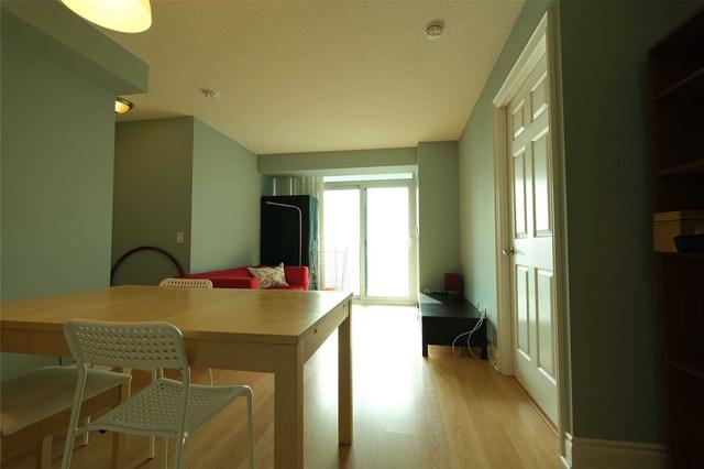 1107 - 15 Greenview Ave, Condo with 2 bedrooms, 2 bathrooms and 1 parking in Toronto ON | Image 8