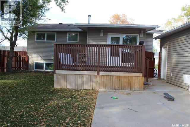 530 7th Avenue W, House detached with 4 bedrooms, 2 bathrooms and null parking in Shaunavon SK | Image 28