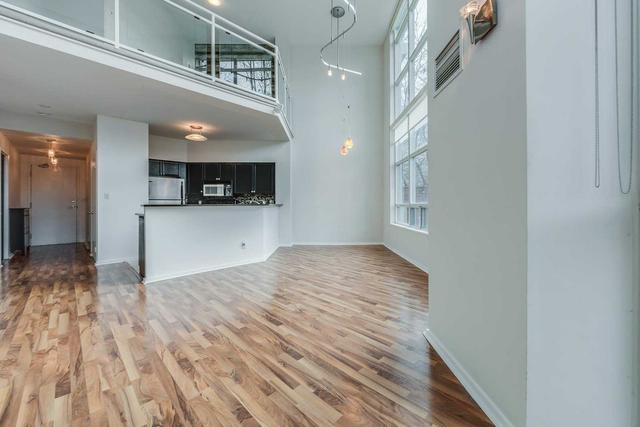 118 - 200 Manitoba St, Condo with 2 bedrooms, 2 bathrooms and 2 parking in Toronto ON | Image 5
