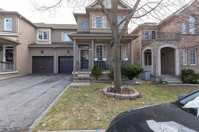 121 Southbrook Cres, House semidetached with 4 bedrooms, 4 bathrooms and 3 parking in Markham ON | Image 1