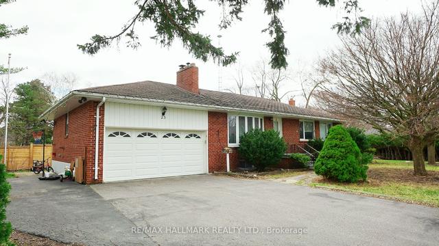 25 Honeybourne Cres, House detached with 3 bedrooms, 3 bathrooms and 7 parking in Markham ON | Image 1