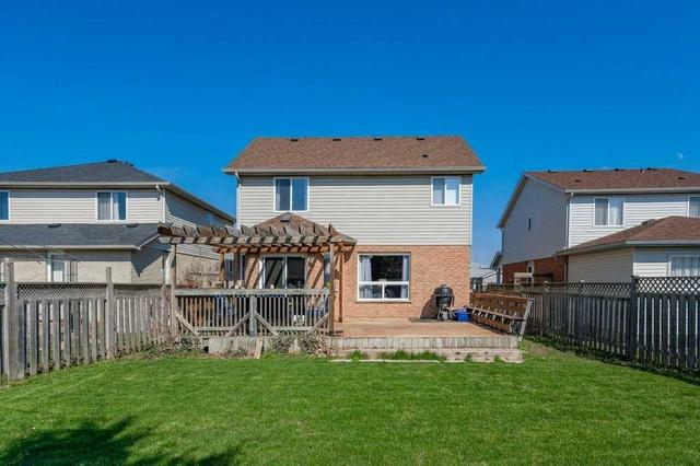 143 Deerpath Dr, House detached with 3 bedrooms, 4 bathrooms and 4 parking in Guelph ON | Image 32