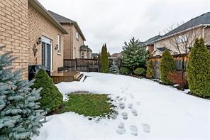 219 Alison Cres, House detached with 1 bedrooms, 3 bathrooms and 4 parking in Oakville ON | Image 22