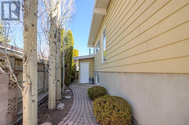 3906 Nipigon Road S, House detached with 3 bedrooms, 2 bathrooms and 4 parking in Lethbridge AB | Image 43