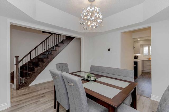 6911 Gracefield Dr, House detached with 4 bedrooms, 4 bathrooms and 4 parking in Mississauga ON | Image 5