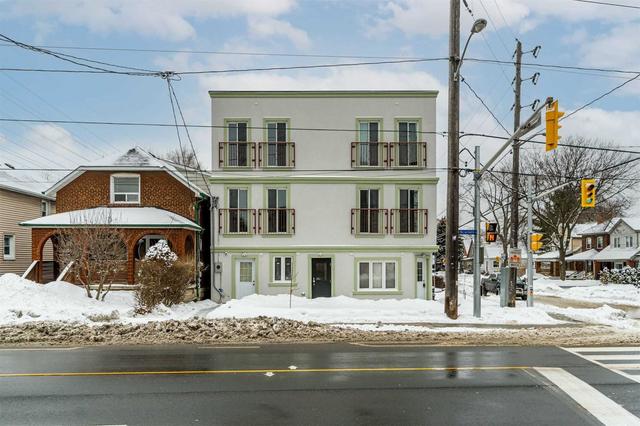 012 - 63 Scarlett Rd, House detached with 1 bedrooms, 1 bathrooms and 0 parking in Toronto ON | Image 6