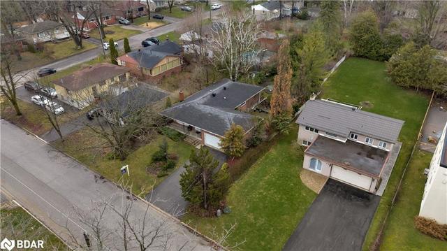 84 Shirley Avenue, House detached with 4 bedrooms, 2 bathrooms and 6 parking in Barrie ON | Image 17