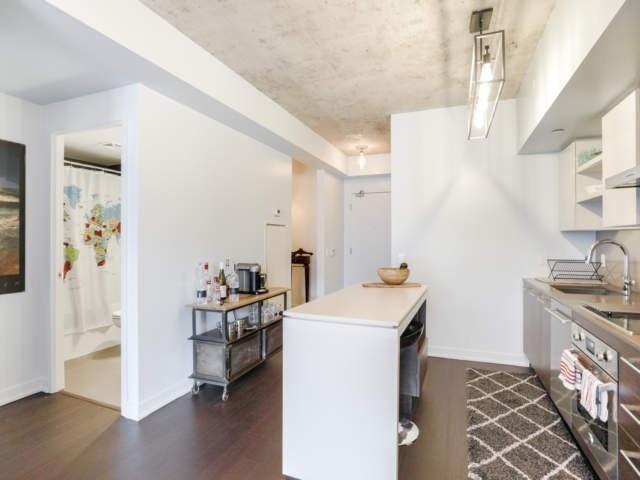 lph14 - 1030 King St W, Condo with 1 bedrooms, 1 bathrooms and 1 parking in Toronto ON | Image 6