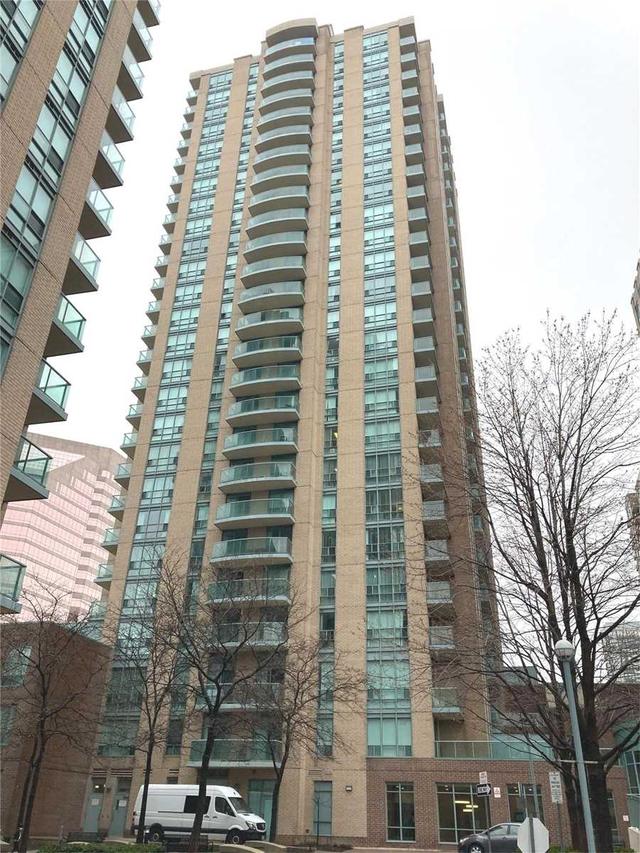 lph05 - 22 Olive Ave, Condo with 1 bedrooms, 1 bathrooms and 1 parking in Toronto ON | Image 23