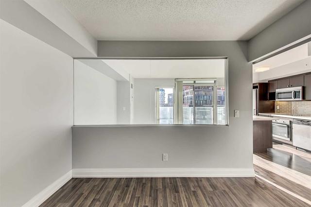 803w - 565 Wilson Ave, Condo with 1 bedrooms, 1 bathrooms and 0 parking in Toronto ON | Image 10