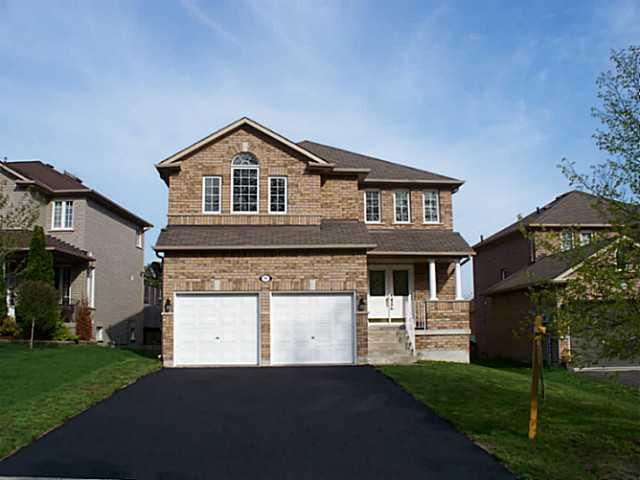 80 Crimson Ridge Rd, House detached with 4 bedrooms, 3 bathrooms and null parking in Barrie ON | Image 1
