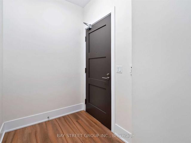 3311 - 300 Front St W, Condo with 2 bedrooms, 2 bathrooms and 1 parking in Toronto ON | Image 37