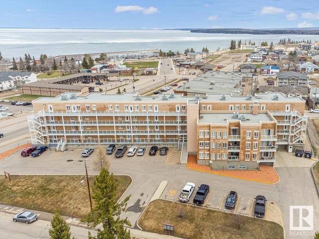 208 - 802 12 St, Condo with 2 bedrooms, 1 bathrooms and null parking in Cold Lake AB | Image 1