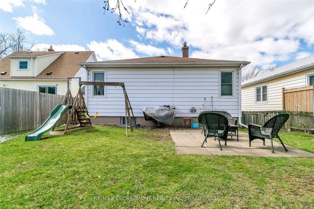 58 Chelsea St, House detached with 3 bedrooms, 2 bathrooms and 2 parking in St. Catharines ON | Image 31