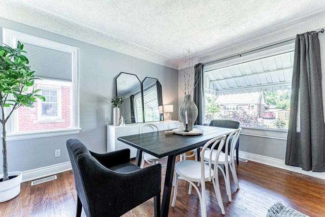 104 Second St N, House detached with 2 bedrooms, 2 bathrooms and 4 parking in Hamilton ON | Image 38