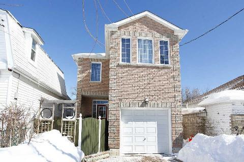 79 Lillington Ave, House detached with 3 bedrooms, 4 bathrooms and 2 parking in Toronto ON | Image 1