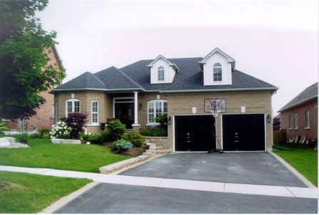 855 Quantra Cres, House detached with 3 bedrooms, 3 bathrooms and 4 parking in Newmarket ON | Image 1