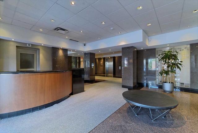 ph10 - 701 King St, Condo with 2 bedrooms, 2 bathrooms and 1 parking in Toronto ON | Image 25