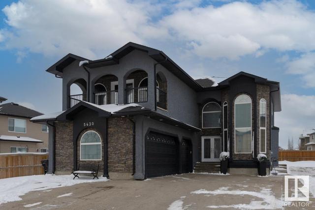 5430 Schonsee Dr Nw, House detached with 5 bedrooms, 4 bathrooms and 6 parking in Edmonton AB | Image 1