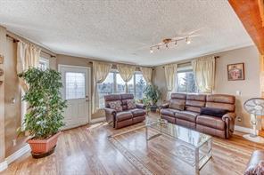 80 Edgepark Way Nw, House detached with 4 bedrooms, 3 bathrooms and 2 parking in Calgary AB | Image 1