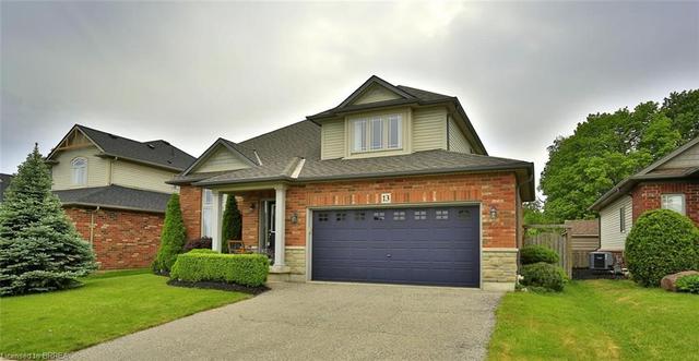 13 Irongate Drive, House detached with 3 bedrooms, 1 bathrooms and 4 parking in Brant ON | Image 3