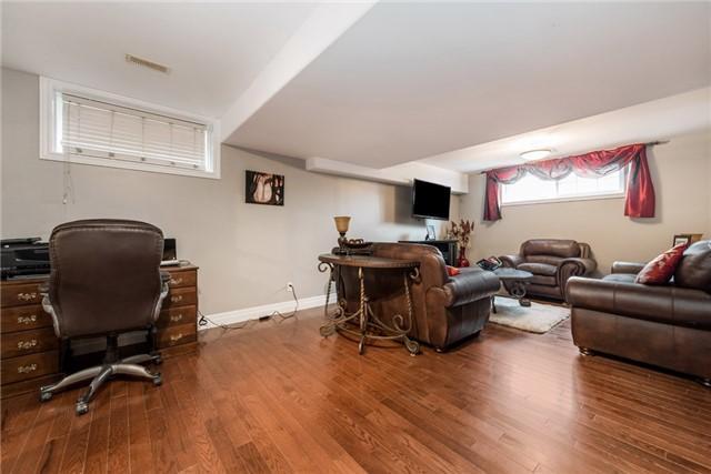909 Lockhart Rd, House detached with 3 bedrooms, 3 bathrooms and 6 parking in Innisfil ON | Image 8