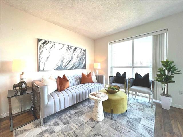 2206 - 3 Pemberton Ave, Condo with 1 bedrooms, 1 bathrooms and 1 parking in Toronto ON | Image 10