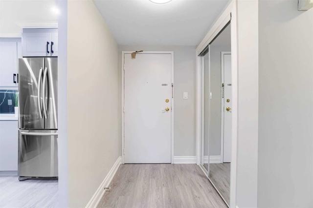 1409 - 236 Albion Rd, Condo with 2 bedrooms, 1 bathrooms and 1 parking in Toronto ON | Image 23