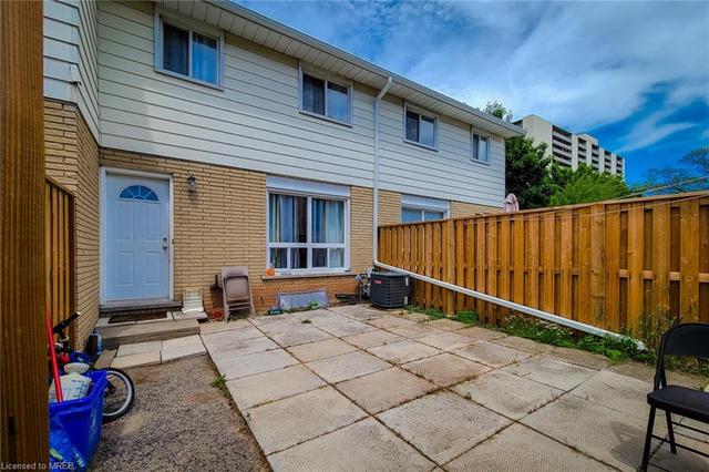 26 - 62 Riverdale Drive, House attached with 3 bedrooms, 1 bathrooms and 1 parking in Hamilton ON | Image 26