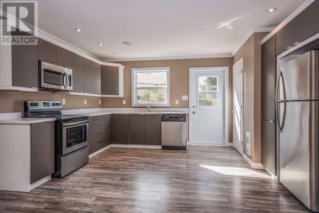 f - 105 Cross Road, House semidetached with 2 bedrooms, 1 bathrooms and null parking in Bay Roberts NL | Image 2