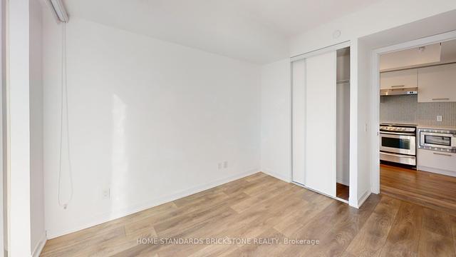 1103 - 87 Peter St, Condo with 2 bedrooms, 1 bathrooms and 0 parking in Toronto ON | Image 10