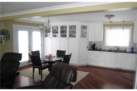 92 Townline Rd, House detached with 2 bedrooms, 2 bathrooms and 4 parking in Orangeville ON | Image 2