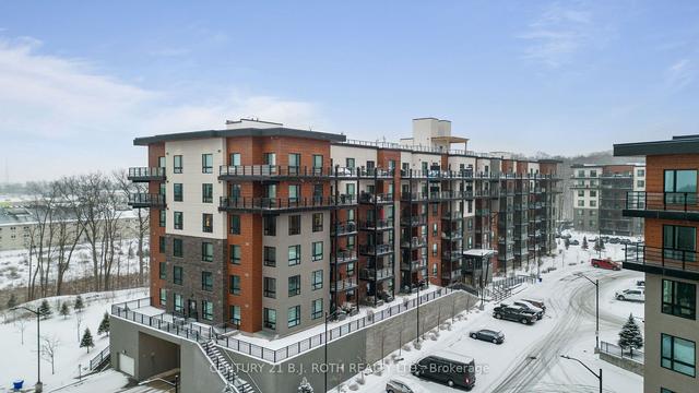 401 - 302 Essa Rd, Condo with 2 bedrooms, 2 bathrooms and 1 parking in Barrie ON | Image 12